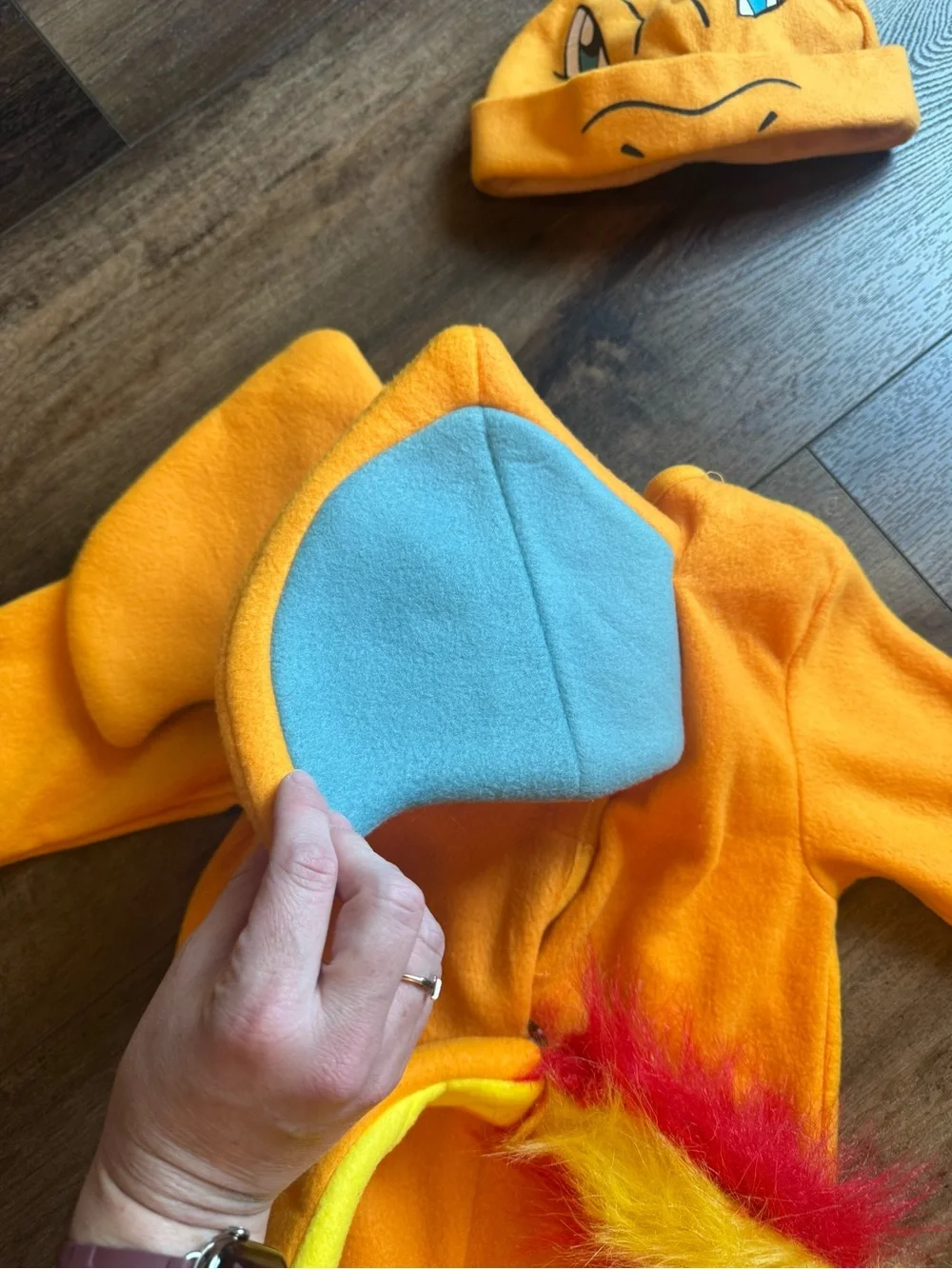 Kids Pokemon Charizard one piece costume size small with hat and tail